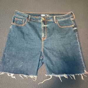 Women's Old Navy Bermuda Shorts